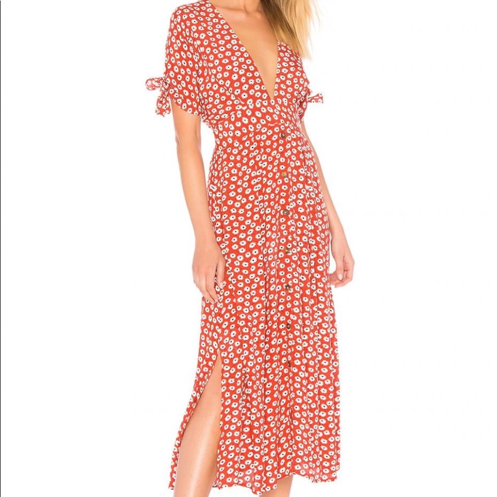 Faithfull The Brand Nina Midi Dress in Danica Floral - Picture 2 of 13